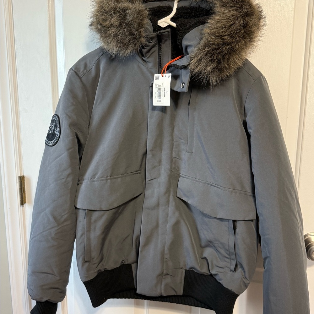 NWT Superdry Men's Gray Everest Bomber Jacket Size Large m50111134